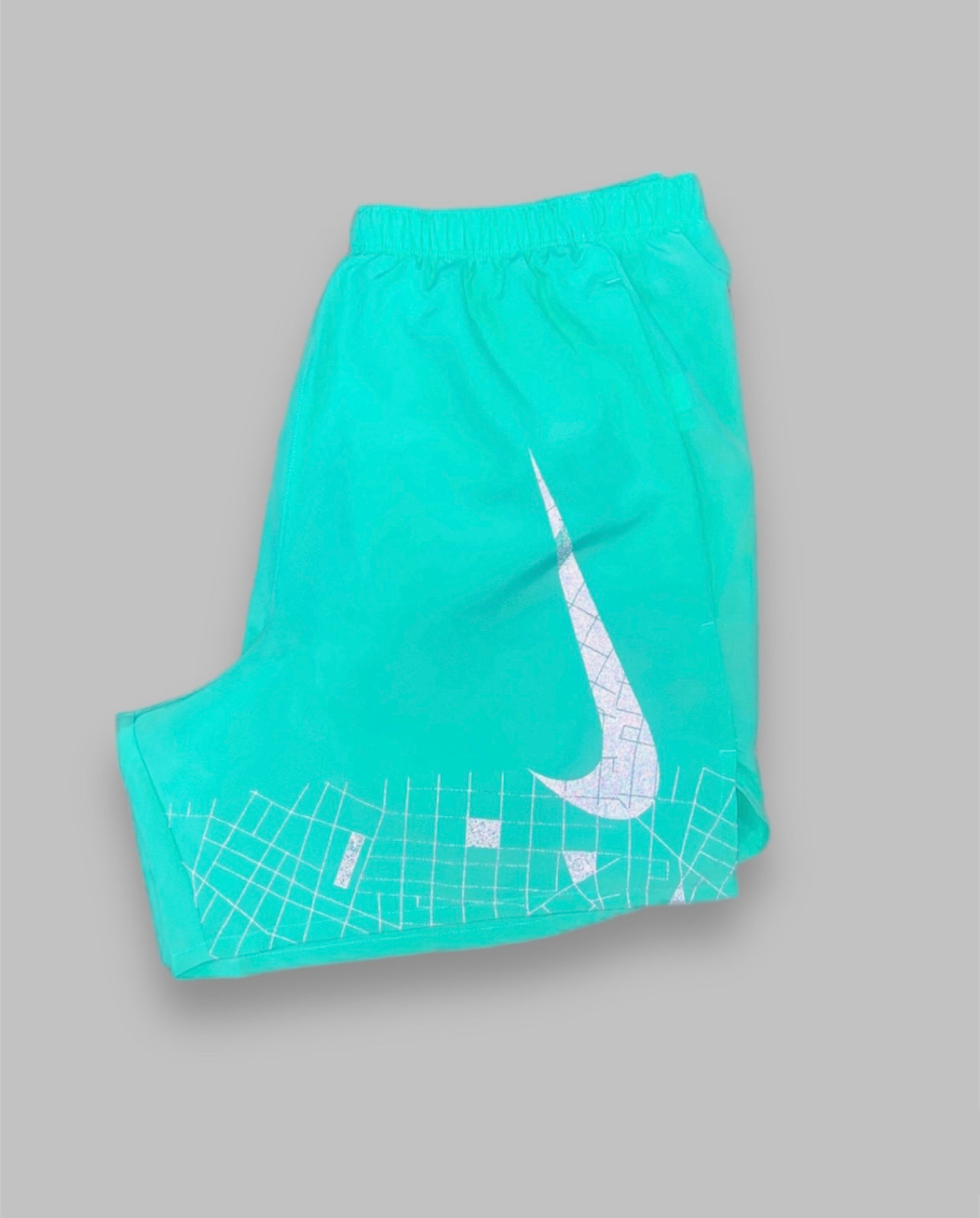 NIKE RUNNING CHALLENGER SHORTS - MINT