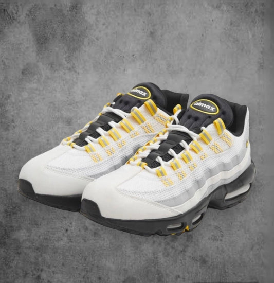 NIKE AIR MAX 95s - TOUR YELLOW