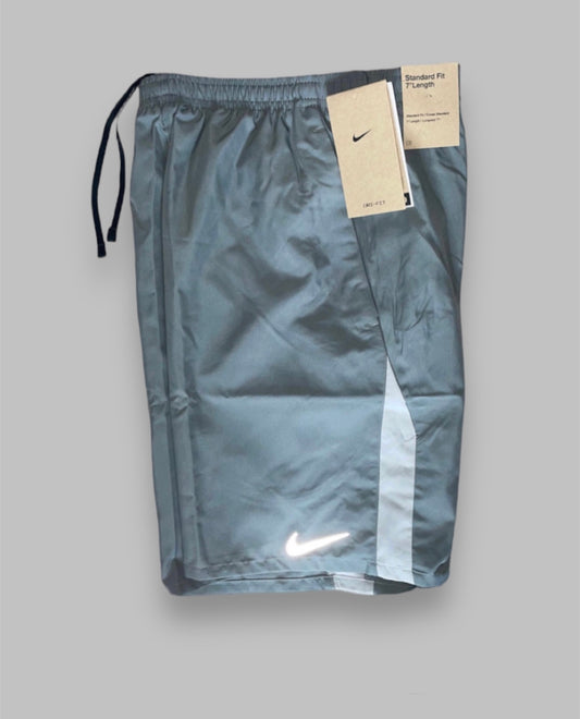 NIKE GREY DRY-FIT SHORTSz