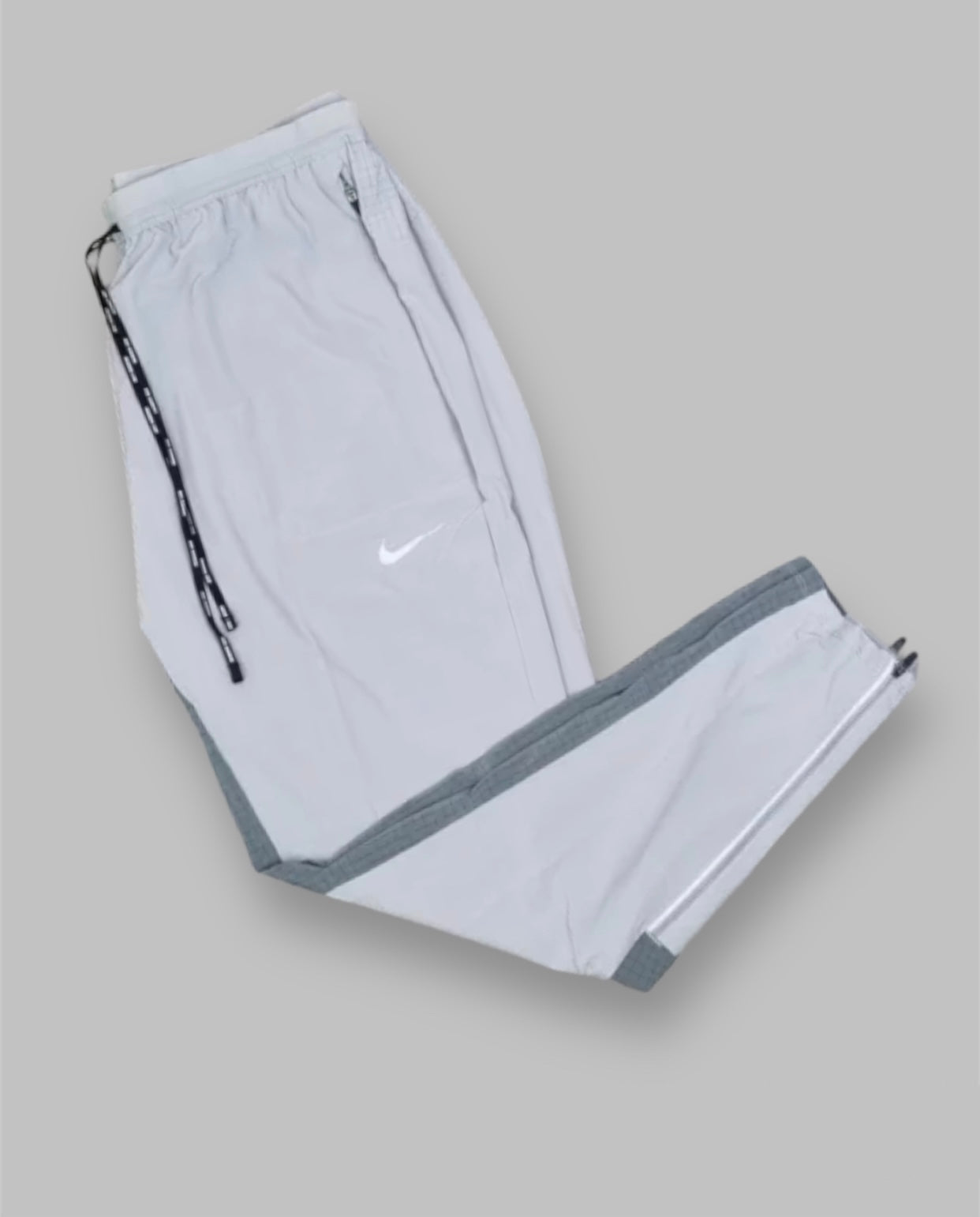 NIKE WOVEN PHENOM BOTTOMS - GREY